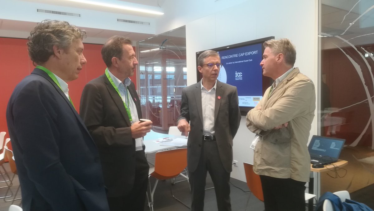 martine_secher's tweet photo. Nos dirigeants membres @ClubIOC @RenaudJOSSE1 @LaurentStphan Alain Dufay @BucherVaslin et Frédéric Chéreau @LibreEnergie prêts pour la rencontre Cap export @CCINantes #InternationalWeek https://t.co/AVJlxuaxSW
