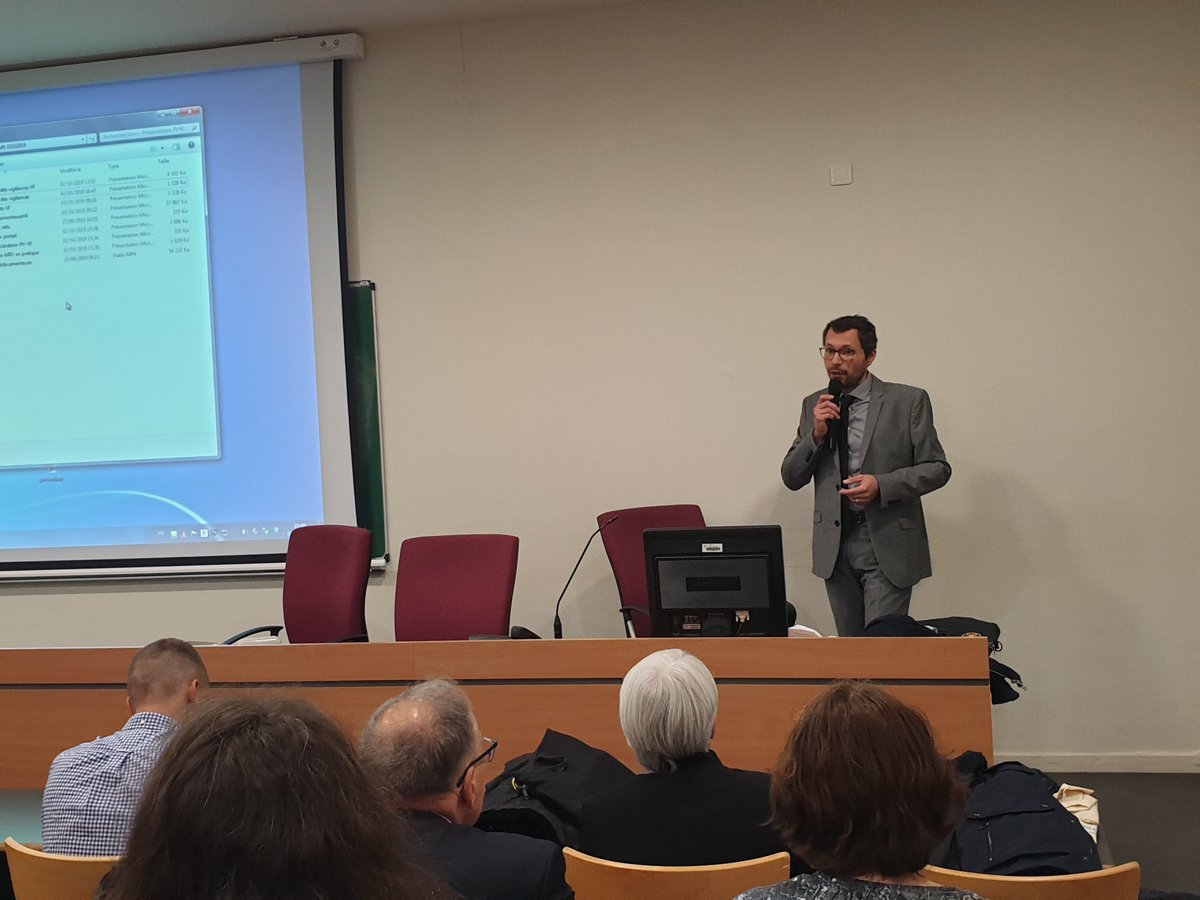 ars_grand_est's tweet photo. [3/10/2019] 🕰️Réunion régionale d’information et de sensibilisation aux notifications de pharmacovigilance et matériovigilance 👏
📌à l’IRF @CHUdeReims
🗣️par l’OMEDIT les 3 CRPV &amp; le CRMR #GrandEst
#CAQES
#Pharmacovigilance
#Matériovigilance
#Omedit
🧐👉https://t.co/IKirRCrEJE https://t.co/RJs7aPrK2r