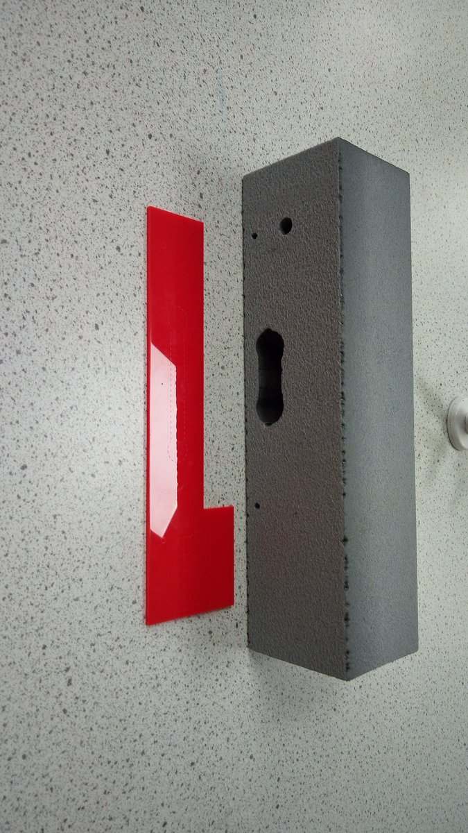 KevStannard's tweet image. All set for the start of the STEM outreach day @qethelburgas building and racing model cars...what will be the fastest time? #STEM #outreach #engagement