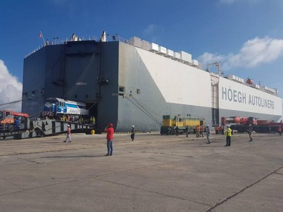 anec_lahabana's tweet photo. Arriban a #Cuba ocho locomotoras más procedentes de #Rusia https://t.co/pzWXaGNvwJ @PlacidoMax @RadioCOCOnline https://t.co/mWAHSTgZqA
