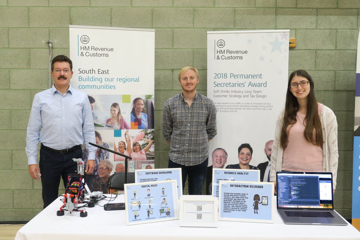 The @HMRCdigital team are ready to go at the Crawley Careers fair! Stop by to find out about the types of digital roles, to see our little robot solve a rubix cube, and to find out more about how we build our mobile apps using a component library! 👩‍💻