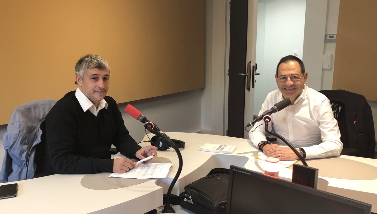 JeanLucRomero's tweet photo. Enregistrement de l’émission de la @LP_Nationale sur @franceculture sur la #findevie.Merci David Gozlan de m’avoir donné cette tribune pour rappeler l’urgence de voter une nouvelle loi dans un pays qui n’a même plus de plan de développement des soins palliatifs ! Rdv 13.10 à 9h40 https://t.co/Hi16UZLrgn