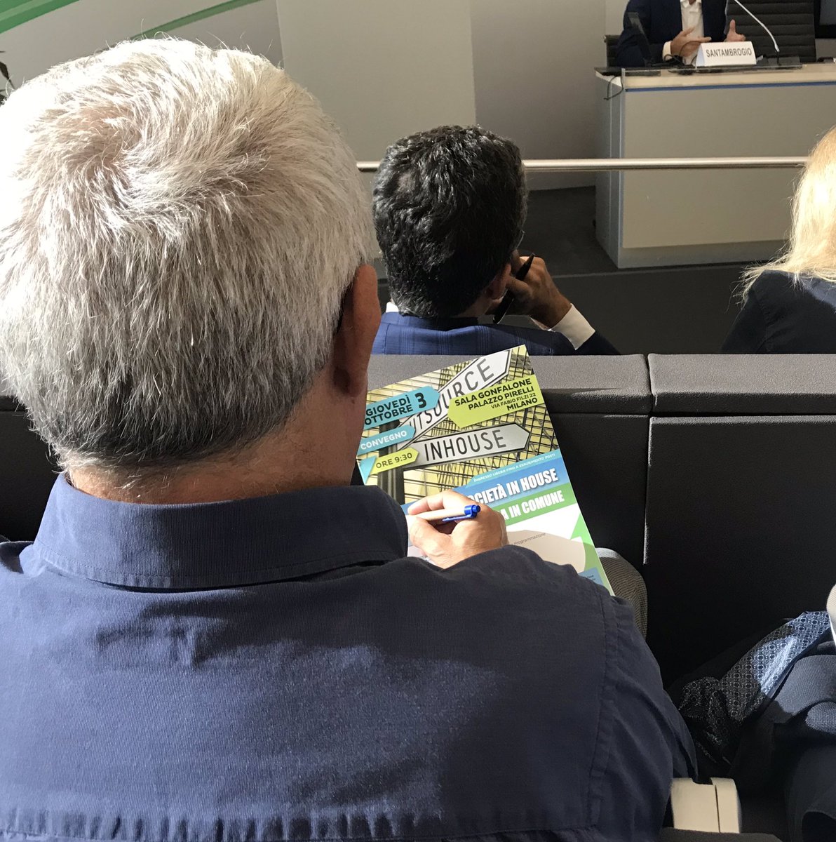 cem_ambiente's tweet photo. Enti locali: società in House, una risorsa in Comune. Il Presidente di Cem,  Giovanni Mele: fare rete per migliorare il servizio https://t.co/3lGU7lGu5N