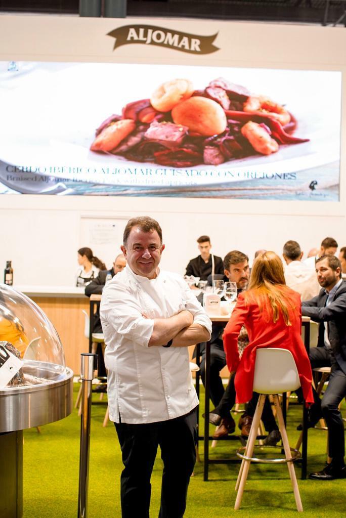 Hace unos días visitamos <a href="/MeatAttraction/">Meat Attraction</a>, la mayor feria comercial especializada en productos cárnicos, de la mano de <a href="/jamonesaljomar/">jamones aljomar</a>.

#ComercialJaén #MeatAttraction19