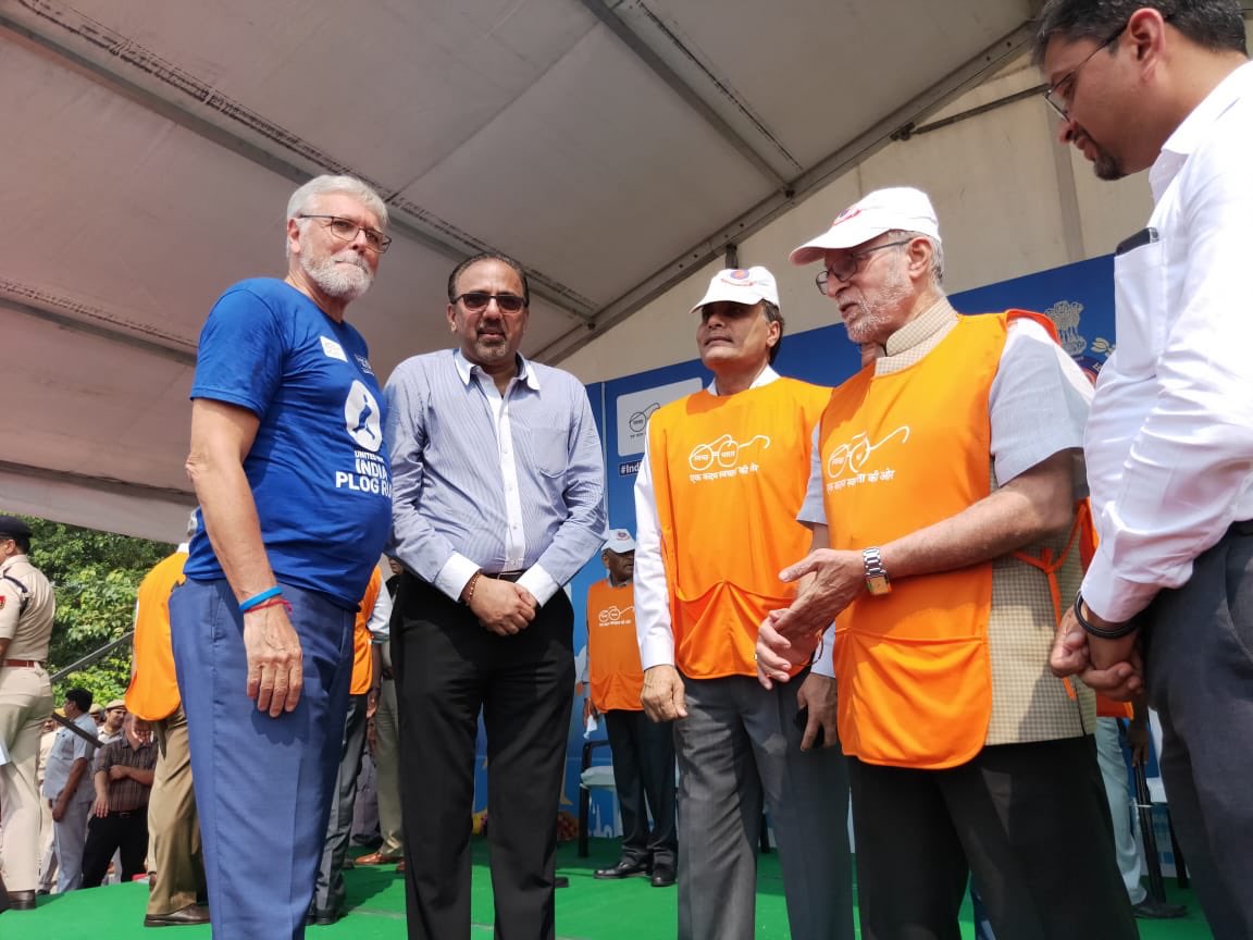 KapilKumria's tweet photo. As Chair of @unitedway_delhi &founder board member @unitedwayindia it was my privilege to have been part of this great initiative of Hon PM @narendramodi for campaign against single use plastic while we had# India Plog Run across country @HardeepSPuri @LtGovDelhi @DelhiPolice https://t.co/b43jDCfg4I