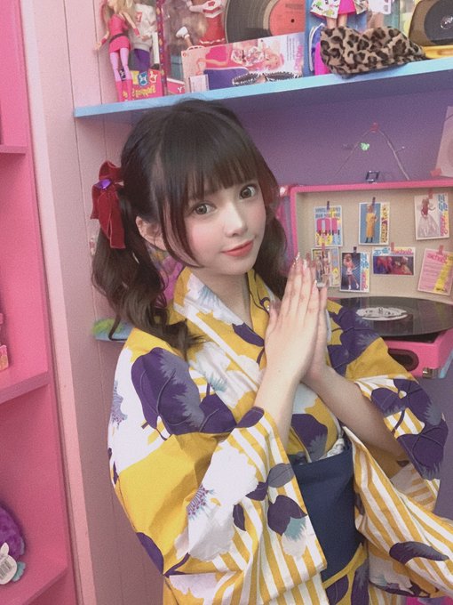 Twitterのコスプレ画像20