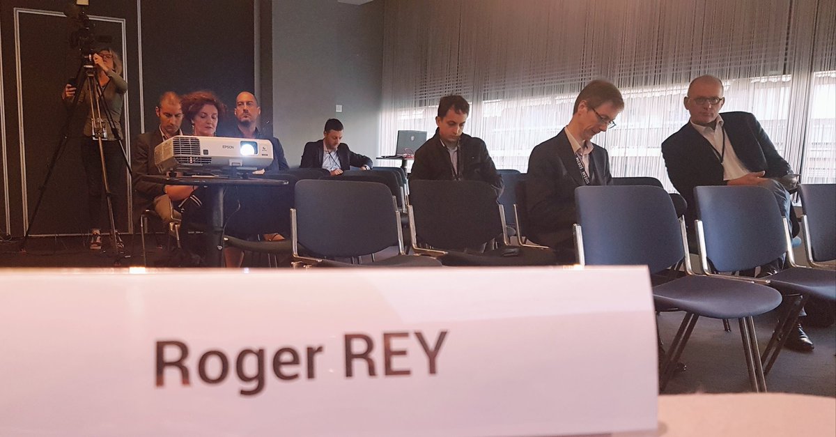 Reyrog's tweet photo. #Nice Congrès #FNCCR2019
Je suis intervenu ce matin sur les actions #cybersecurite du @SIDEC39 mises en place pour les 700 collectivités territoriales adhèrentes du Sidec du Jura.
#Cybersecurite #SecuriteInformatiqe.
Avec @EmmanuelViv de @Adico60 et. @declic_asso https://t.co/4ZIgNq7qyu