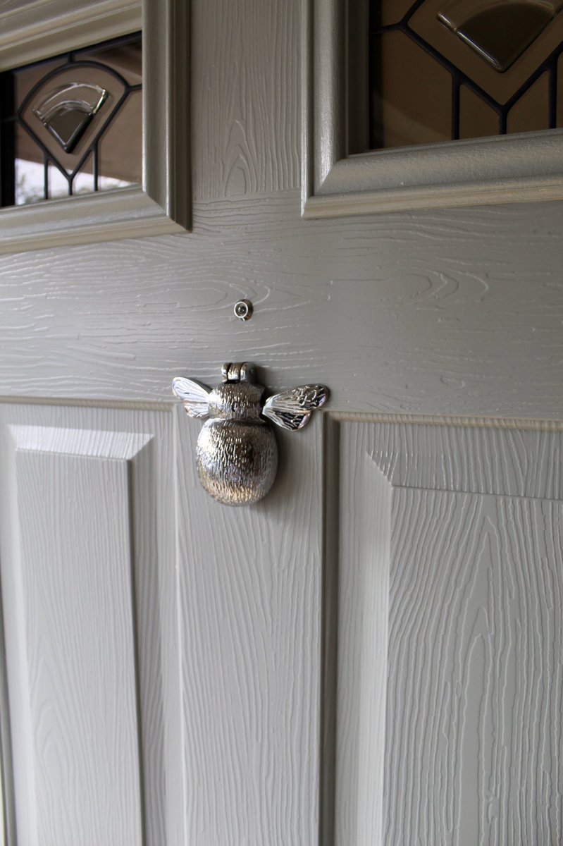 1stglasswindows's tweet photo. We have been busy bees installing @SolidorLtd doors! https://t.co/xQaLiqx662