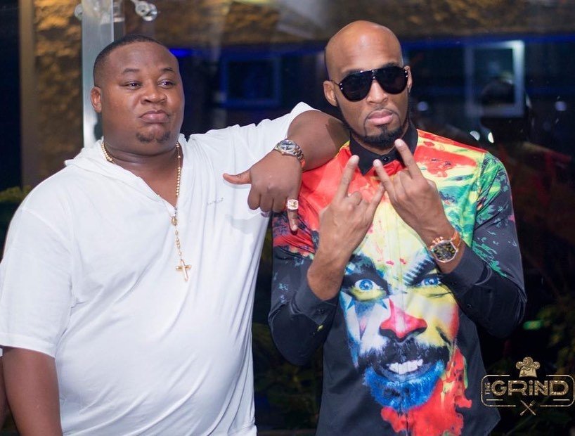 SOUNDCITYtv's tweet photo. . @iRuntown and former label exec at #EricMany are on their way to resolving their differences, it seems as they were both spotted clubbing together in Lagos; and with @Burnaboy.
⚡ https://t.co/95URYsxudq https://t.co/WgcYke7gPK