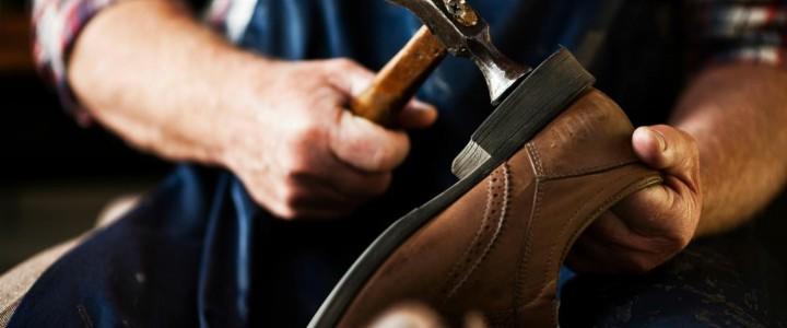 OFERTA DE #EMPLEO OPERARIO DE REPARACION DE CALZADO O APRENDIZ #GRANCANARIA Zapatero veloz en Las Palmas de Gran Canaria, enviar CV a laprimeraaclc@gmail.com