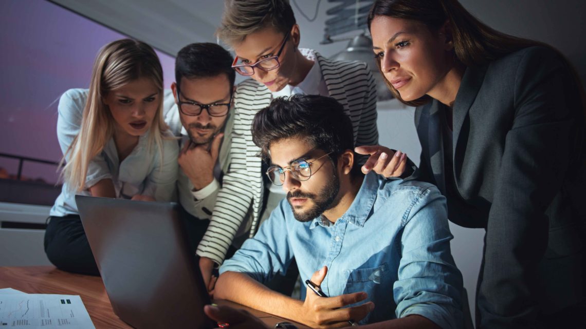 🗣️Muy interesante: estudio de <a href="/UMU/">Universidad Murcia</a> <a href="/generacciona/">Generacciona</a>  y <a href="/DireccionH/">Dirección Humana</a> sobre talento intergeneracional que analiza las fortalezas y debilidades de las generaciones conocidas como #babyboomers, #generaciónX, #generaciónY y #generaciónZ.
bit.ly/2oMWCPi