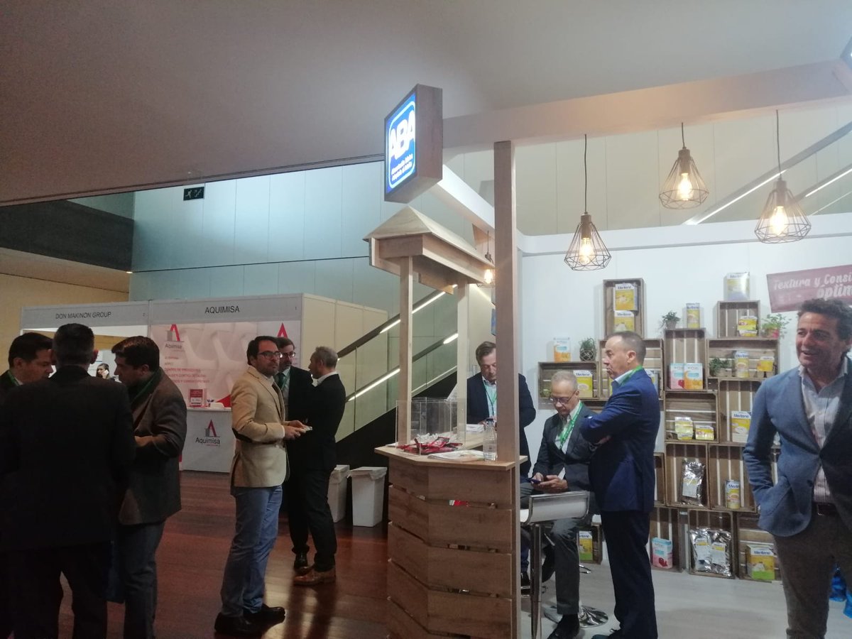 infogeriatria's tweet photo. Como siempre el congreso de hostelería hospitalaria no defrauda, mucha gente y buen ambiente ¡Enhorabuena @AEHH_asociacion!👏👏
#hospitales #AEHH #congresohosteleriahospitalaria #Hosteleriahospitalaria https://t.co/r91PWzCSCr