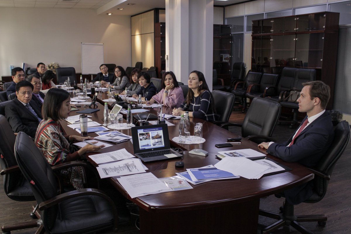In St. Petersburg a traditional training for Petrovietnam's specialists took place. For the first time the Gazprom experience in the field of HR management was set as a topic of the training. Read more: gazprom-international.com/en/news-media/…
#gazprominternational #petrovietnam #training