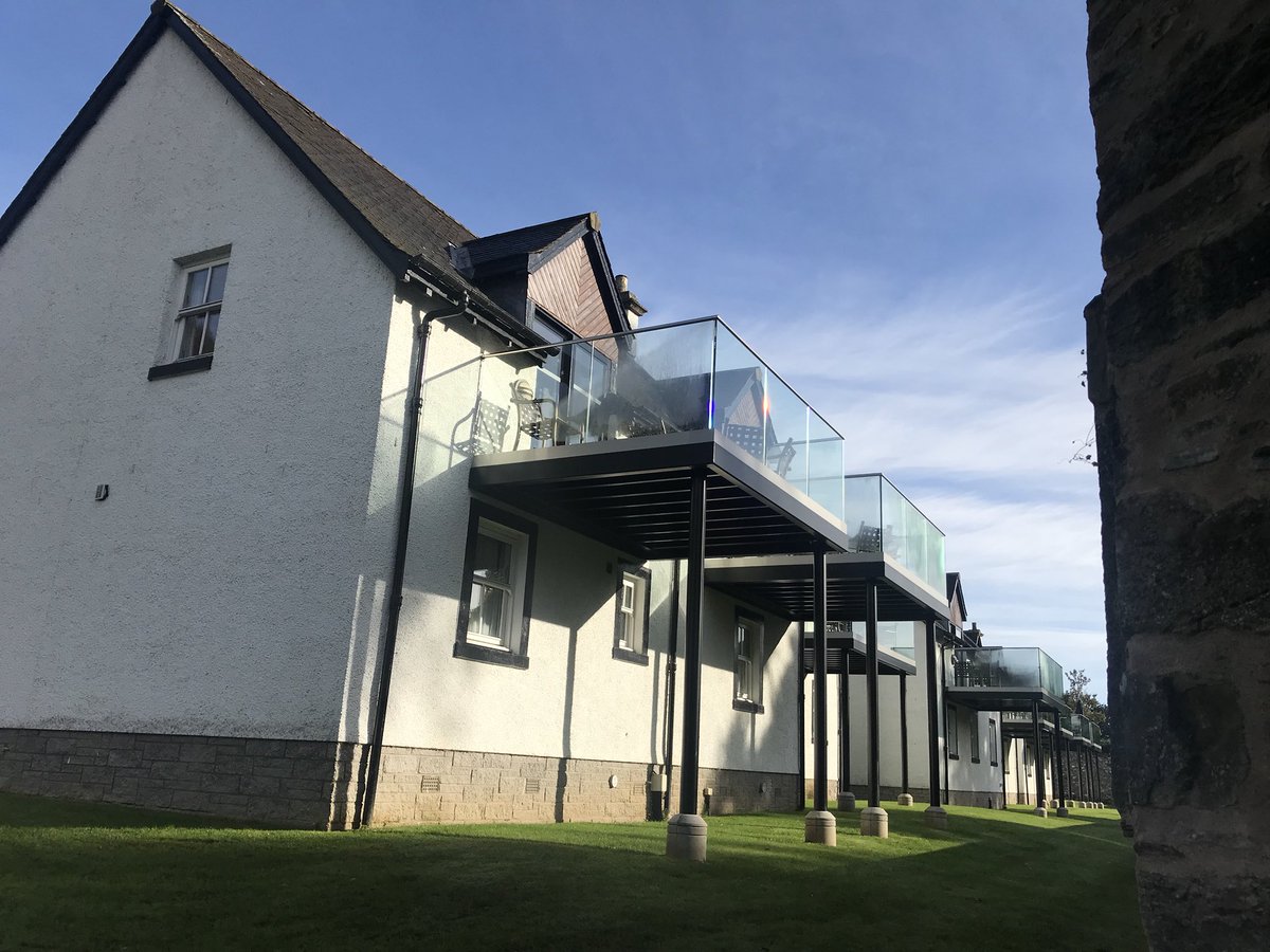 The heavy dew on this beautiful autumnal morning at #TheKenmoreClub loves our new balconies almost as much as we do! #AGMSeason #DiamondResorts #StayVacationed