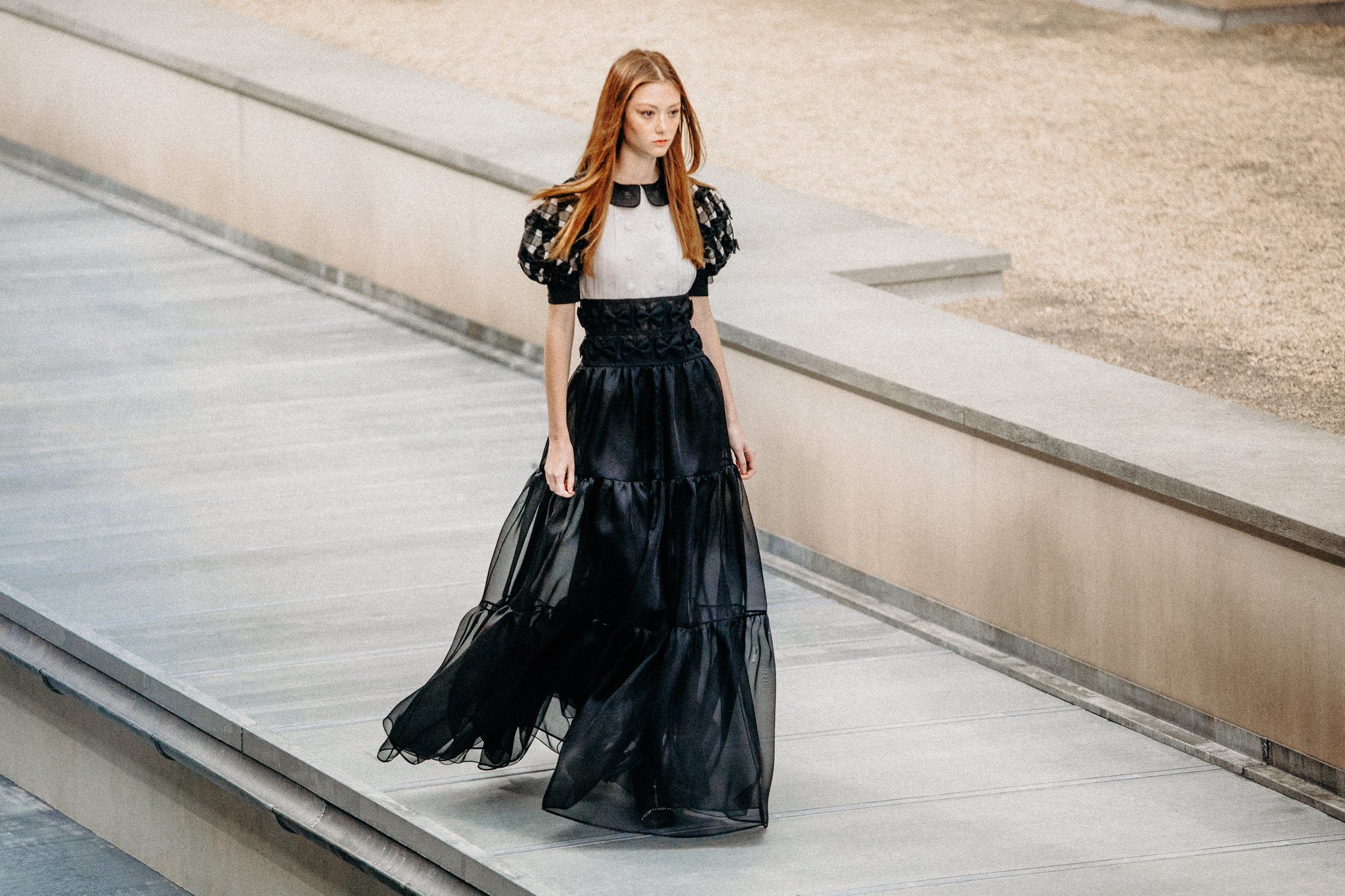 CHANEL on X: Hindering no movement, fluid organza dresses swept Parisian  rooftops recreated under the nave of the Grand Palais at the Spring-Summer  2020 show. #CHANEL #CHANELSpringSummer #PFW More on    /