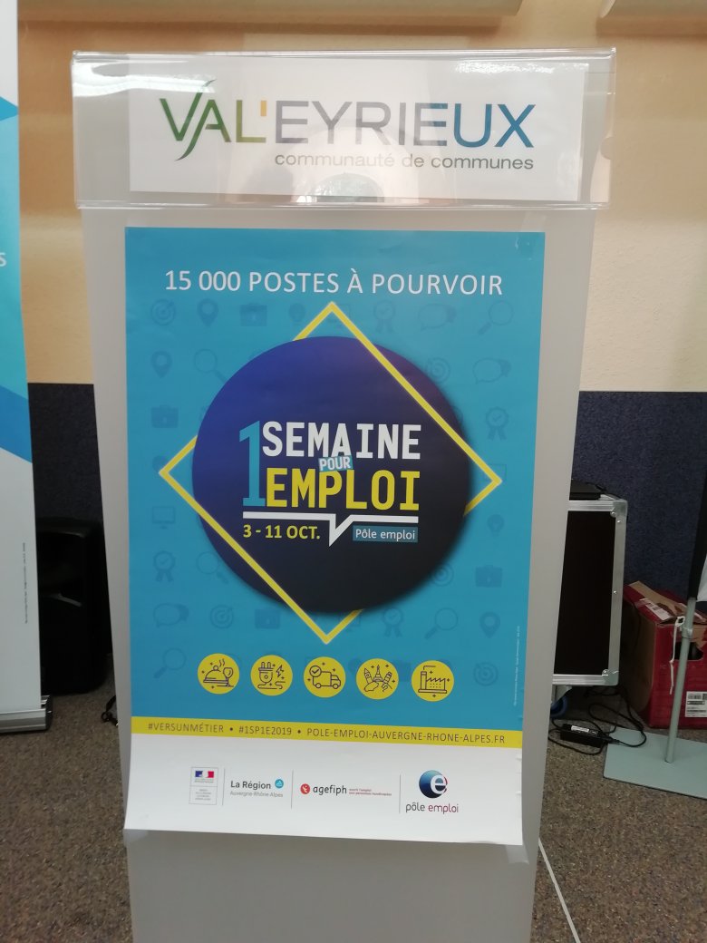 DromArdecheARAE's tweet photo. Aujourd'hui l'antenne Drôme Ardèche aux côtés des territoires
46 postes industriels à pourvoir
#altesse #perrier #eolane #chomarat
#arae
#ardeche https://t.co/Pq7qygtamP