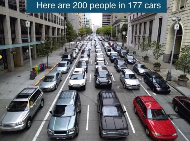 iamhasu's tweet photo. You are the traffic. #Mumbai #MumbaiMetro https://t.co/CCGK8Irzep