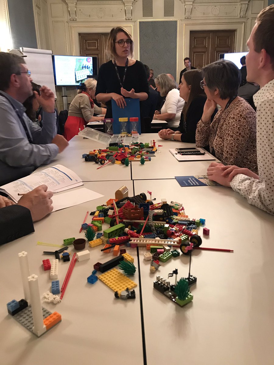 POLISnetwork's tweet photo. #MobilityLabs during #CIVITAS2019 make sure that participants are using their creativity to design #accessible and human-centered #cities where new #mobility services perfectly fit into the street and space design. Seems like fun! @GrazStadt @CIVITAS_EU @LEGO_Group https://t.co/DKQfu5BWQp