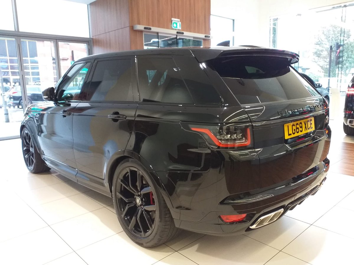 sultanaexec's tweet photo. @QatarEmb_London @Qtaramela RR SVR https://t.co/eKL5IlrAzH