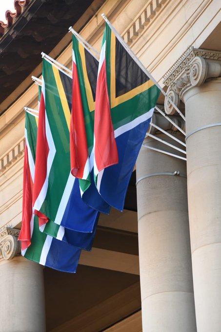 Voir l'image sur Twitter