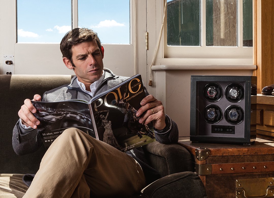 Classically elegant, the new Formula watch winder range features a stunning carbon fibre (or black piano) finish with motors that run virtually silent... As seen with Brand Ambassador <a href="/mborwickpolo/">Malcolm Borwick</a> #RapportStyle

Shop yours at rapportlondon.com/catalogsearch/…