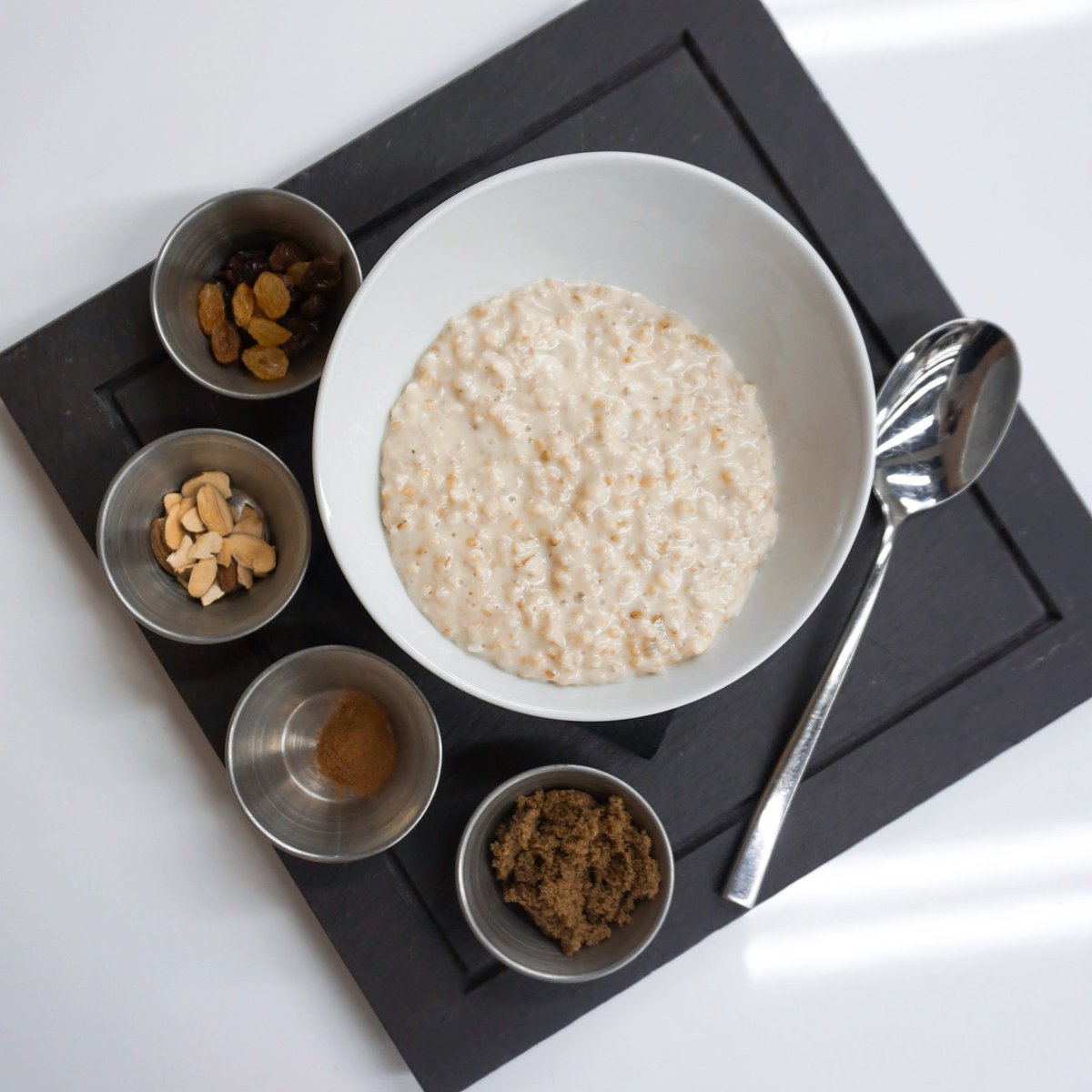taste222chi's tweet photo. Warm up your chilly fall morning with our homestyle steel cut oatmeal, perfectly topped with brown sugar, cinnamon, dried fruit and chopped nuts. A bit of cozy for your tummy!
#breakfast #breakfastmeeting #chicagobreakfast #eatingbreakfast https://t.co/PZnHsjy0X0