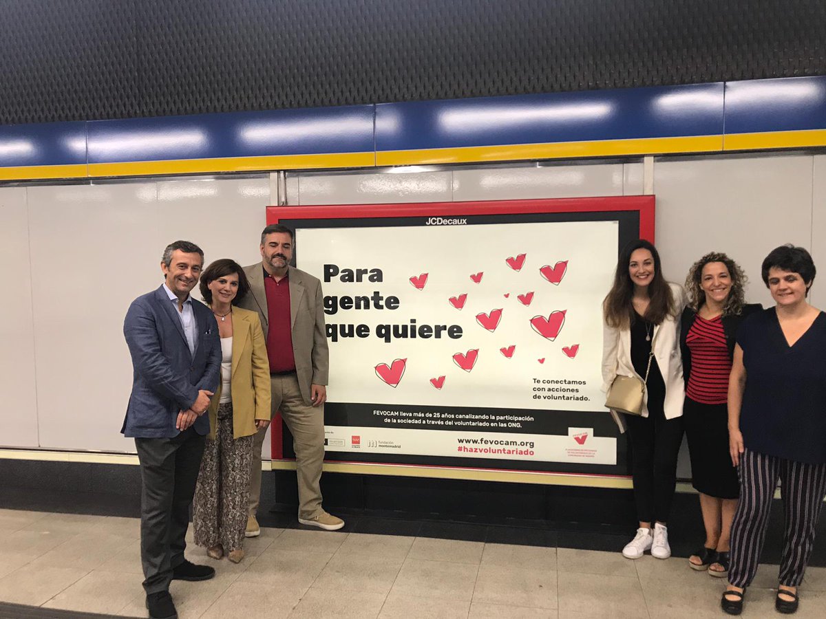Solidarios_es's tweet photo. Hoy hemos estado con @FEVOCAM presentando su campaña #paragentequequiere transformar la sociedad porque queremos un #VoluntariadoTransformador y ser cada día más personas comprometidas con los demás.
#soyTransformer https://t.co/quanjKKxm7