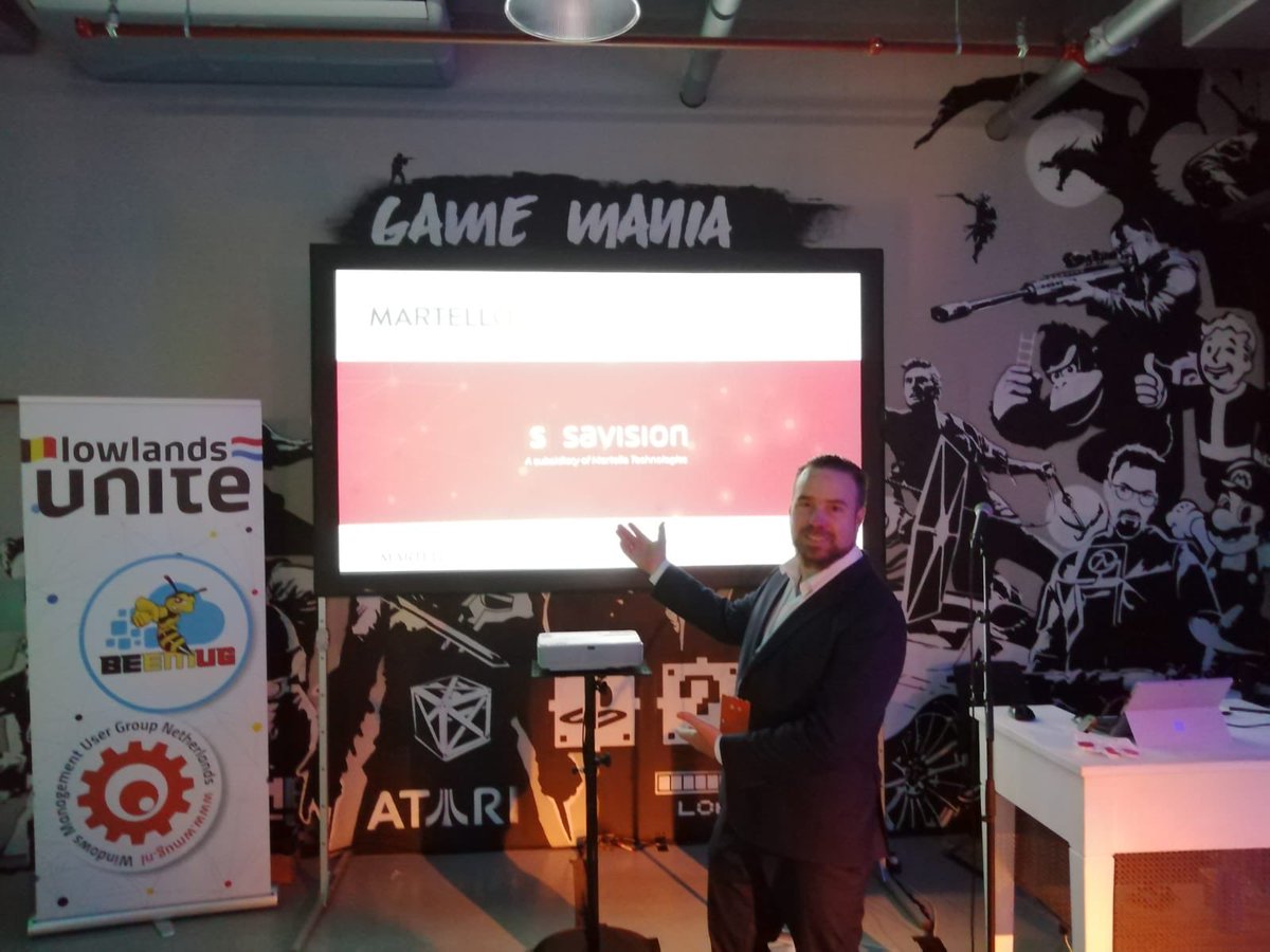 wpninjasnl's tweet photo. @MartelloTech @Justin_Savision kicking off their presentation at #llunite #wmug_nl #beemug #scugbe https://t.co/fRmzEPln9a