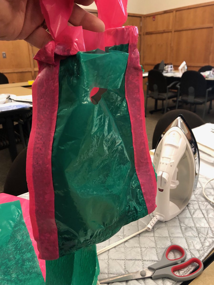 MahwahSci_Eng's tweet photo. Discovery Education Steam Leadership Forum at NJPSA!  Using recycled materials to create new inventions.  This is our water-holding “Go Bag!”  ⁦@mahwahschools⁩ ⁦@MahwahHS⁩ #mahwahconnects https://t.co/01iNeIUduW