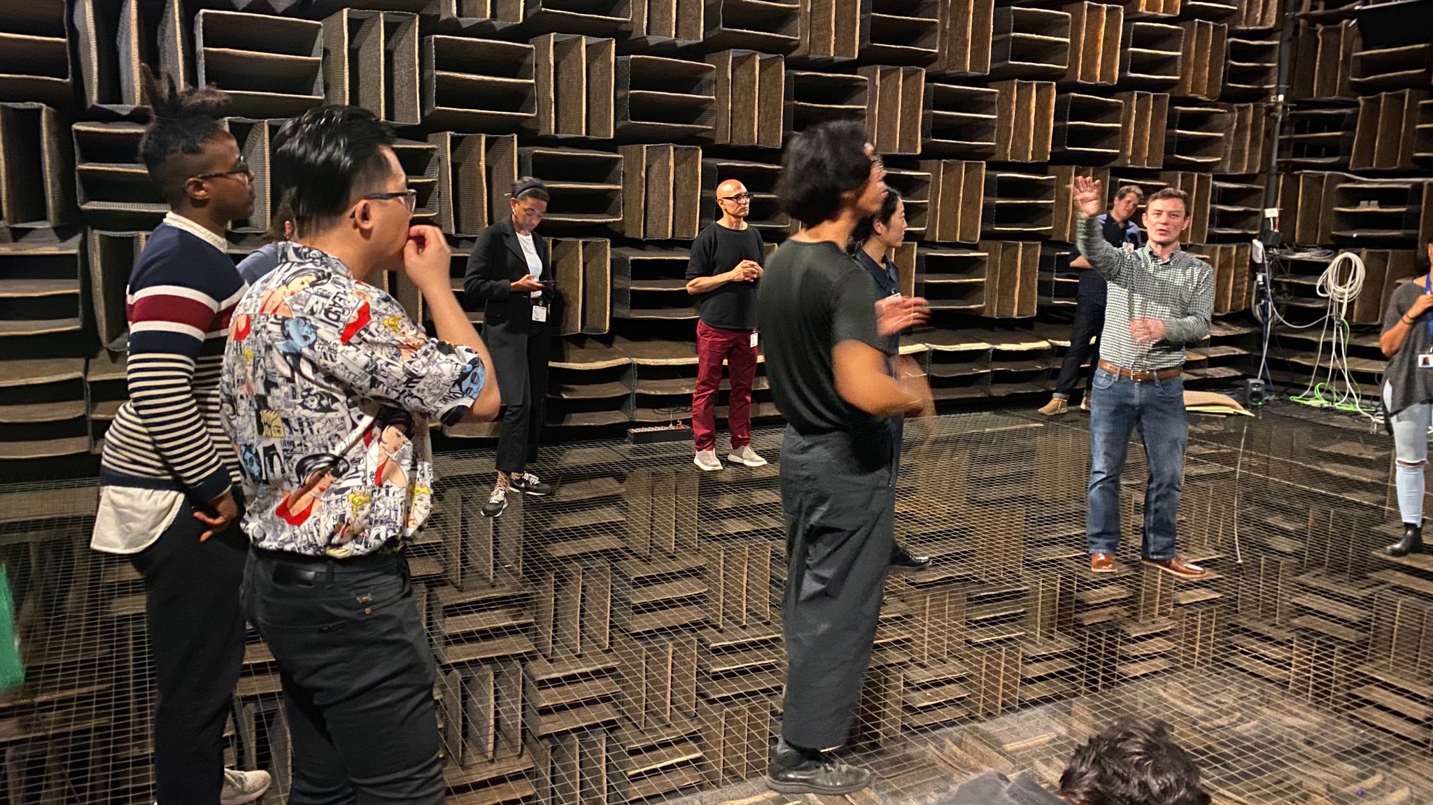 Nokia Bell Labs' anechoic chamber once held the Guinness Record for the quietest place on Earth? ⠀⠀⠀⠀⠀⠀⠀⠀⠀⠀⠀⠀ Thanks to @DHernonBellLabs who hosted members of our Experiments in Art and Technology track on yesterday's @BellLabs field trip!