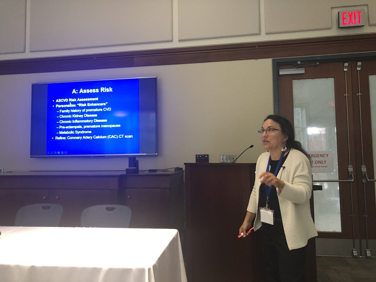 BaptisteDiana's tweet photo. Dr. Dominique Ashen presents on cardiovascular disease risk assessment and management at the Cardiovascular Disease Prevention Symposium. #cardionurses #GoHopNurse @ycommodore @CDH_JHU @NolanOnNursing @nursingdean @nursingdean https://t.co/d19OQrUEqJ