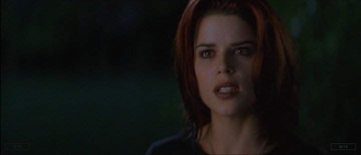 Happy Birthday to Neve Campbell who\s now 46 years old. Do you remember this movie? 5 min to answer! 