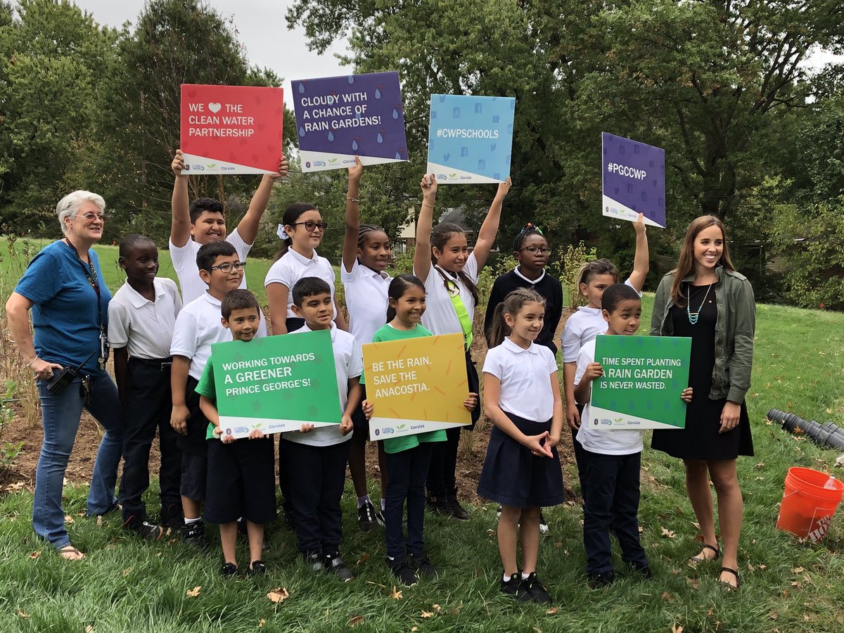 anacostiaws's tweet photo. Excited to be @pgcps Carrollton Elementary School for the rain garden planting with our partners @PGCCWP @BSD4Impact @PGCSprout #stormwatermanagement #treatingandteaching https://t.co/JoS8xHabi8