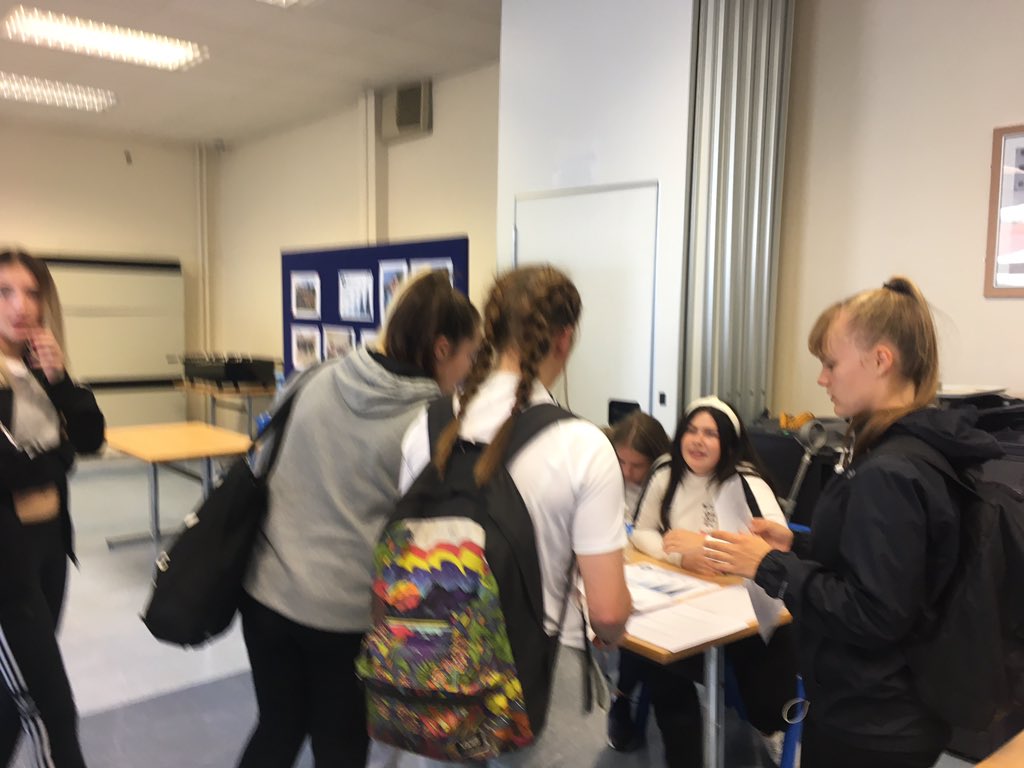 Great morning at our Sport Volunteering &amp; Placement Fayre!

Thanks to all the partners who attended &amp; our wonderful apprentices Olivia &amp; Bobbie-Lou for encouraging students to get involved ⭐️

“Volunteers aren’t paid... not because they’re worthless, because they’re priceless” 👌🏻