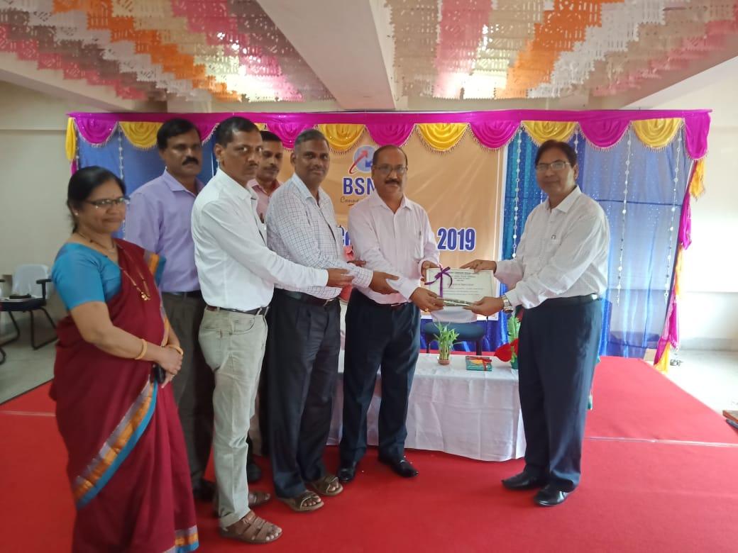 pamicool_74's tweet photo. #BSNLDAY awards  @CMDBSNL @BSNLCorporate @cgm_mh_bsnl @BSNL_MH @pgm_goa_bsnl @neerja_tiwari @sudhirk200 @nowbfirst @vencefernandes @dgmgoa1 @saw1ant @SmitaDarshetkar @shobha_kanabur @svkarve @RJBADGUJAR3 @kamatgoa @SaraswatiHebbar @AnnPereira70 @joydevivre_284 @2live4a100years https://t.co/t0OBj0jxhe