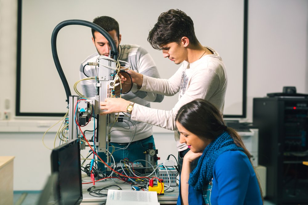 RenoTechAcademy's tweet photo. At #RenoTechnologyAcademy we provide hands-on training to prepare you for jobs in tech support, software &amp; web development, network &amp; server administrator, security administrator, &amp; more!
Visit us online at https://t.co/SuHgBybU38 to learn more and apply today. https://t.co/NlMnlHfUjq