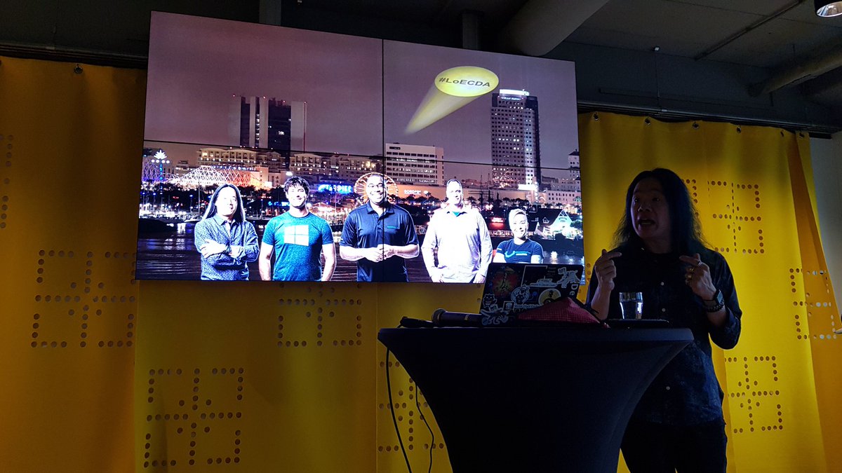 rickvdbosch's tweet image. And we're off...! #dotnetzuid
