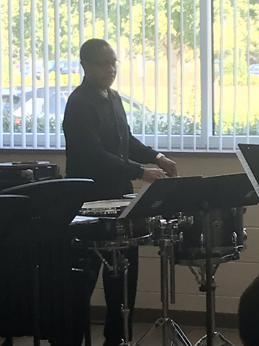 band_cghsnc's tweet photo. Exposing our students to live music in-class is essential to expanding their knowledge and horizons. Thank you Don and Sheryl Parker for visiting and sharing about chamber music and the possibilities of your experience @GeorgiaCollege #CGEngage #CollegePrep https://t.co/Jf3dqWj2CU
