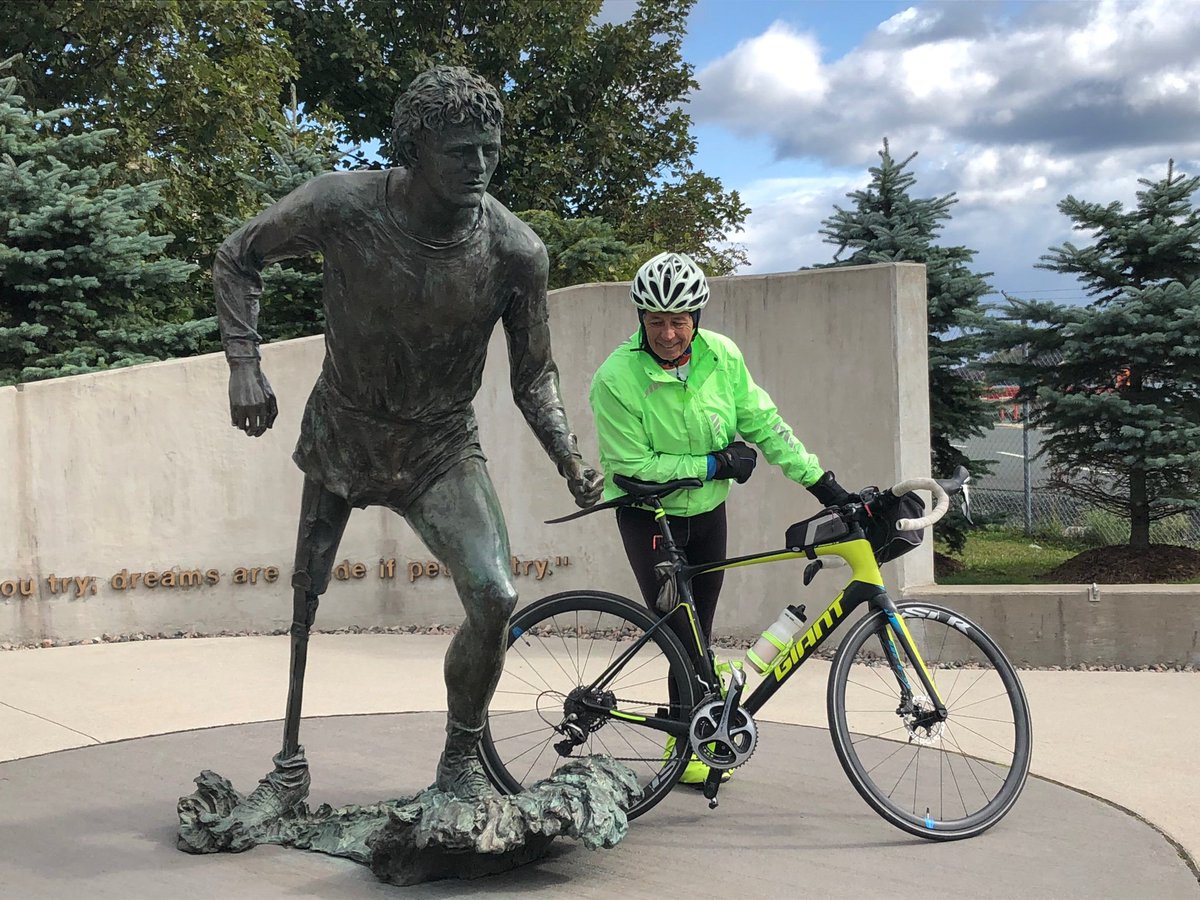 Walter arrives at Terry Fox Memorial St John’s NL,he started his journey on the same day Terry began his journey years ago April 12 in TofinoBC 9000km @NTVNewsNL @EddieSheerr @CeilidhMillar @CTVTyler please donate to his ride gofundme.com/walter-and-gia… @1sylviastark