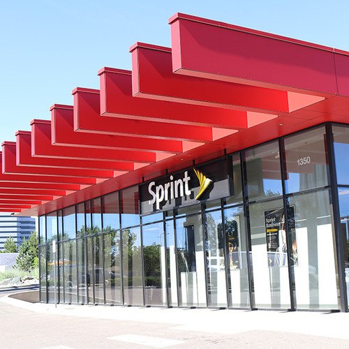 CEIMaterials's tweet image. RT: @Fundermax_US Sunshades with Max Compact Exterior.
#fundermax #panels #forpeoplewhocreate