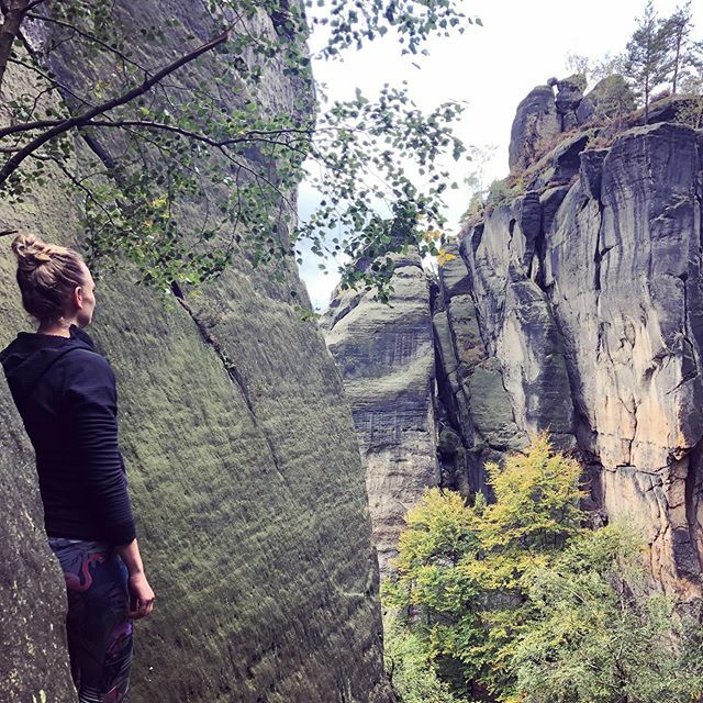 Yessah! Ich liebe solche Spontanaktionen. Sächsische Schweiz, du bist einfach immer wieder einen Besuch wert. 💓
Thx @hannelores_life 😘
#feiertagsausflug #wandertag #sächsischeschweiz #elbsandsteingebirge #lifeistoshortforsometime #happyme ift.tt/2IimMA6