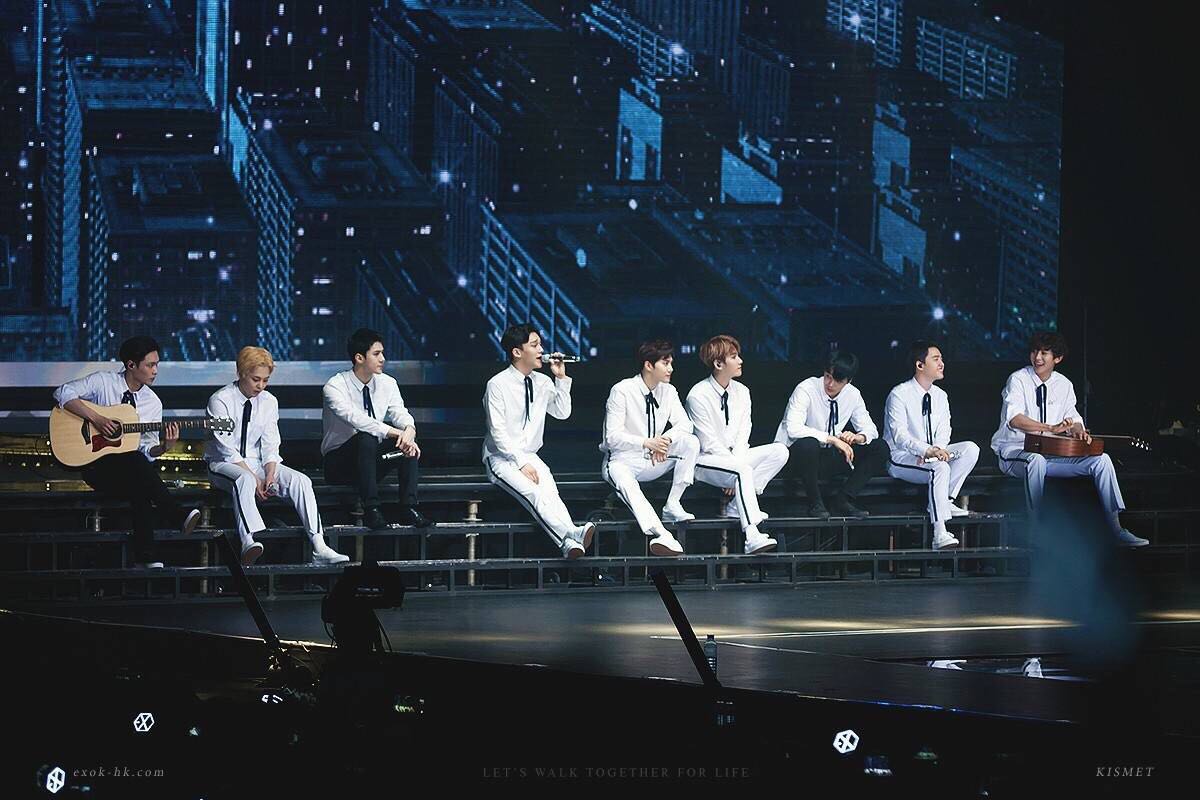 lly92066904's tweet photo. #HeartEXO_LAY @weareoneEXO @SMTOWNGLOBAL @layzhang   
Always OT9 https://t.co/uZiBwiXzxt