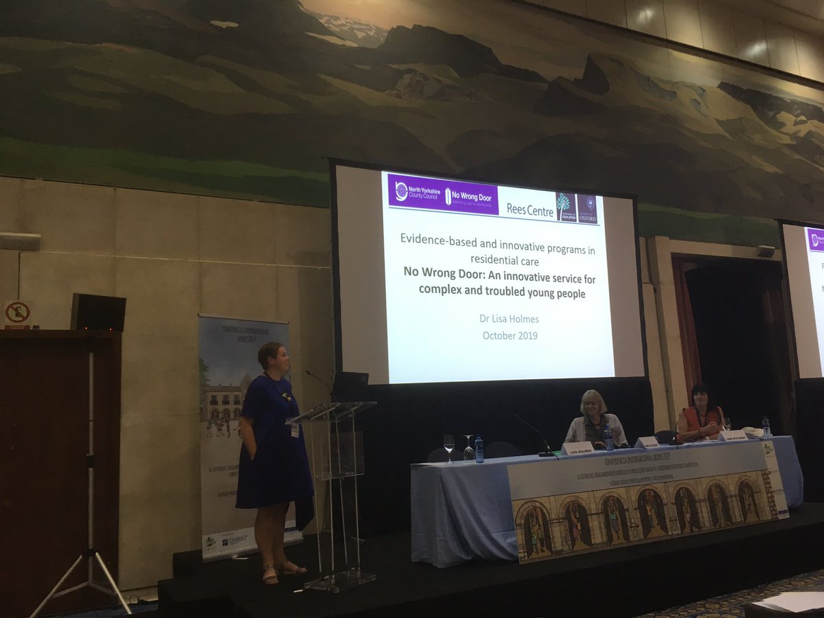 Brilliant presentation of @LisaHolmes_Rees on the No Wrong Door Program at the #ACORES2019! Such a great program for complex young people! @northyorkscc @janice__nwd