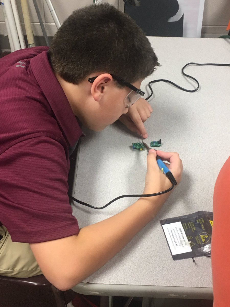 ECMS_Robotics's tweet image. Safety is out top priority!!!