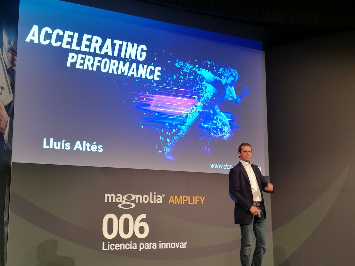 hugoal02's tweet photo. Muchas Gracias a #MagnoliaAmplify por la invitacion. Ha sido un evento muy interesante! Gracias a todos los ponentes, he tenido la oportunidad de hablar con muchos de ellos en los descansos. Espero estar allí el proximo año, representendo a @Xeerpa otra vez. https://t.co/AJrryBVcGz