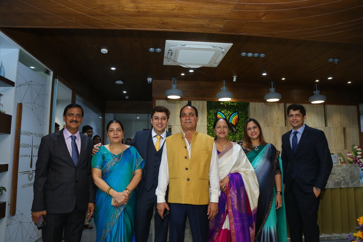 alvura_in's tweet photo. Glimpses from the grand opening of Alvura!
#GrandOpening #Alvura #PerfectPerfection #CosmeticSurgery #CosmeticDermatology #Liposuction #HairTransplant #Lasers #Ahmedabad https://t.co/kesw0QwGQl