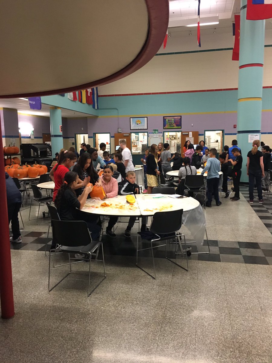 cmsap1's tweet image. Annual pumpkin carving event @cmshappenings today! CMS students carving pumpkins for our Lanterns in the Village Fundraiser Friday October 4th at Pioneer Village 6:30-9:30pm #gosharks #hauntedhappenings #cmsrocks #community #positveevents