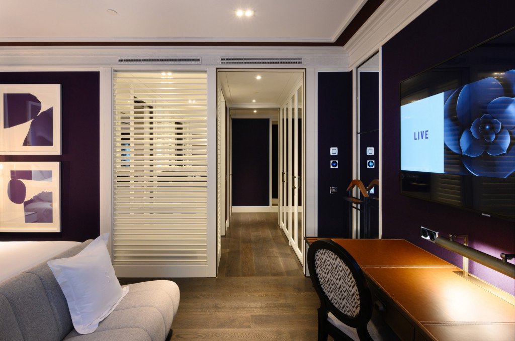 EGiAudio's tweet photo. Hace unos días abrió sus puertas Seventy BCN🏨
¡Y no puede gustarnos m��s!👌 Precioso hotel en pleno Eixample de Barcelona, con habitaciones🔝en las que podrás escuchar tu música favorita. 🔊🎶

#GraciasPorElegirnos @nnhotels  #EGiAudioEverywhere #MódulosBluetooth #AltavocesEGi https://t.co/AxcuhCN6Pd