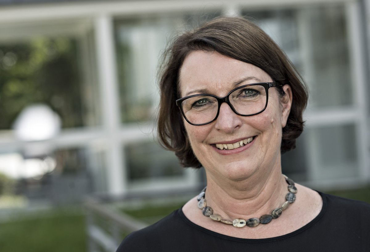 Vi skal på jagt efter en ny dygtig kommunaldirektør, når Lisbeth Binderup som planlagt stopper ved udgangen af april næste år.
#dkkompol #kompoldk   

skanderborg.dk/2019/10oktober…