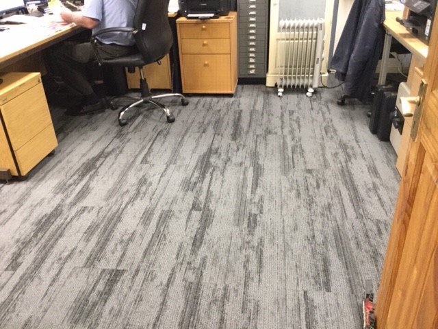 JHS 'Chavona' plank #carpet tiles are proving to be very popular as 'Roger Lilley Contracts Ltd' chose them for their own offices!  'Chavona' are multi-level #carpettiles with a 15 year guarantee jhscarpets.com/range/chavona-…